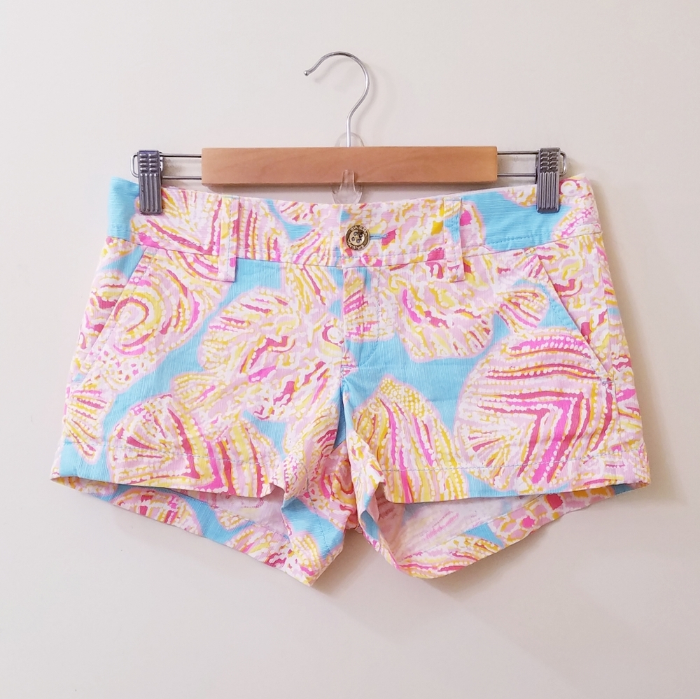 Lilly Pulitzer - Colorful Tropical Print Shorts (Bundle of 2) - Picture 10 of 16